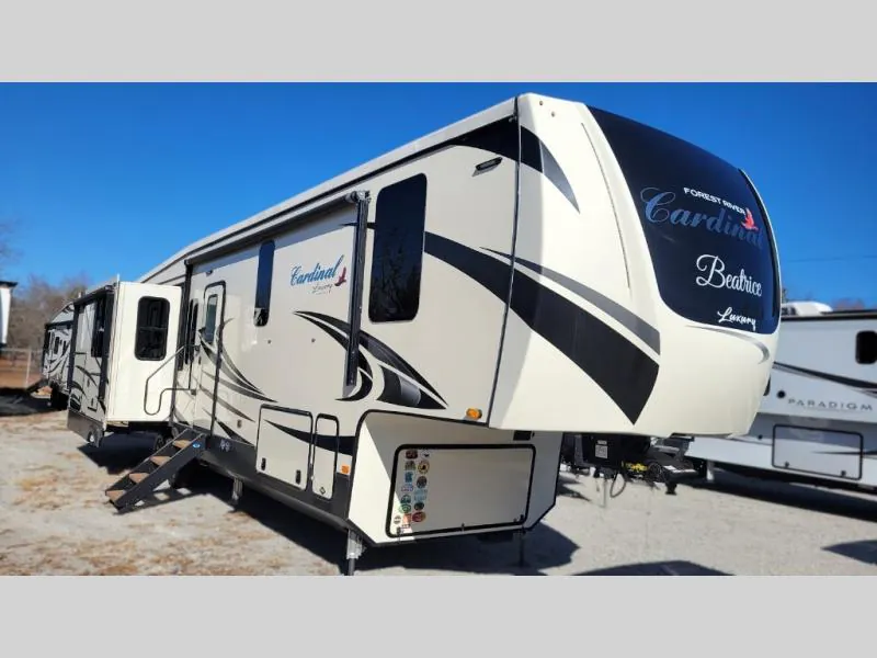 2021 Forest River Cardinal Luxury 345RLX - Photo 2