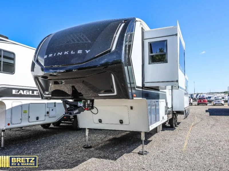 2026 Brinkley Model Z 3420 - Photo 4