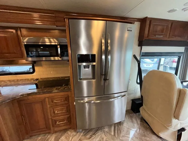 2017 Coachmen RV Sportscoach Cross Country RD 408DB - Photo 4