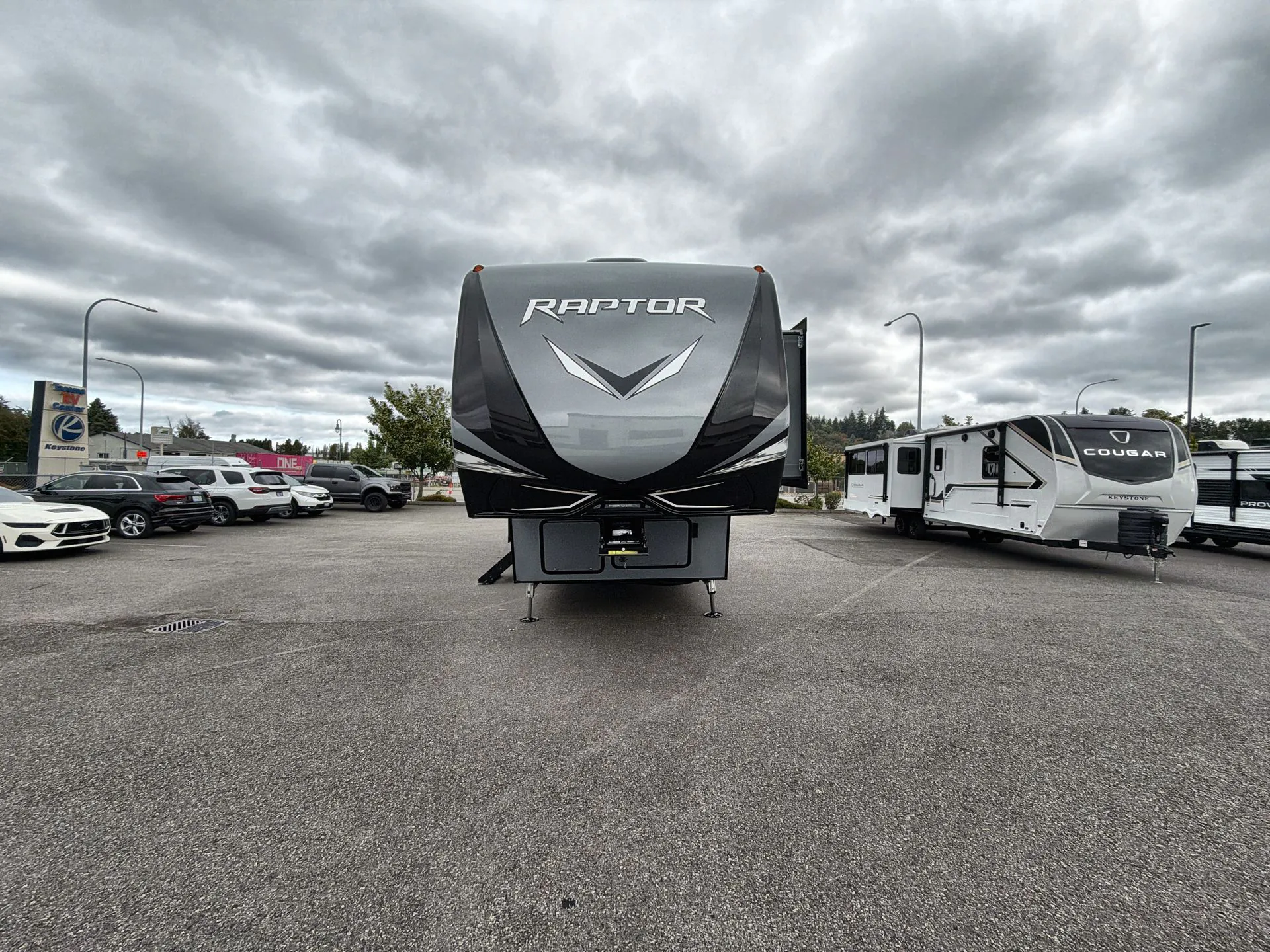 2019 Keystone Raptor 356 - Photo 4