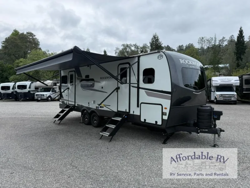 2026 Forest River Rockwood Ultra Lite 2618RD - Photo 2