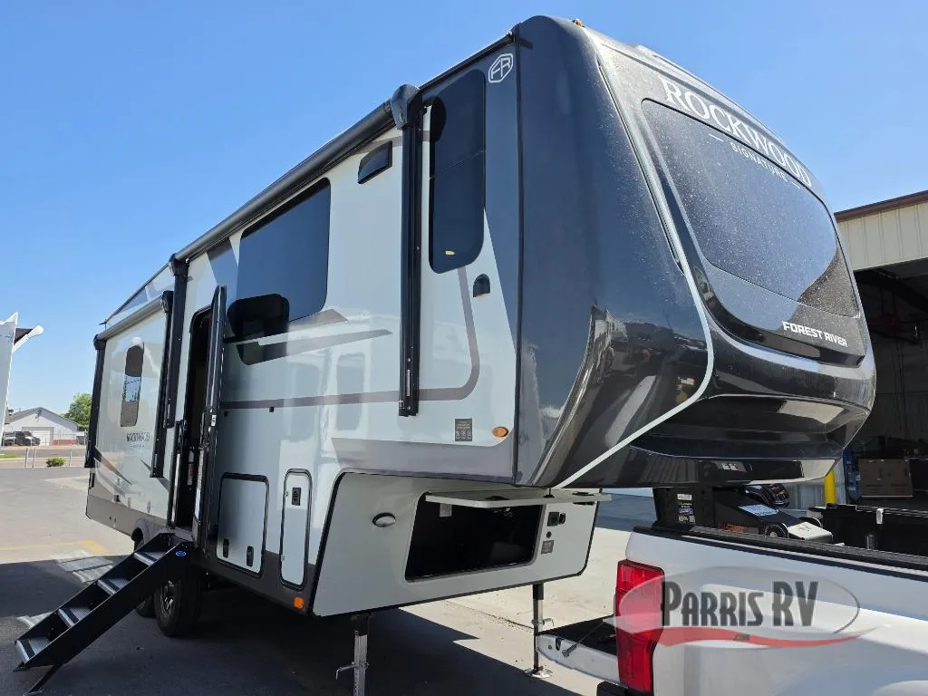 2027 Forest River Rockwood Signature 290SFK - Photo 2