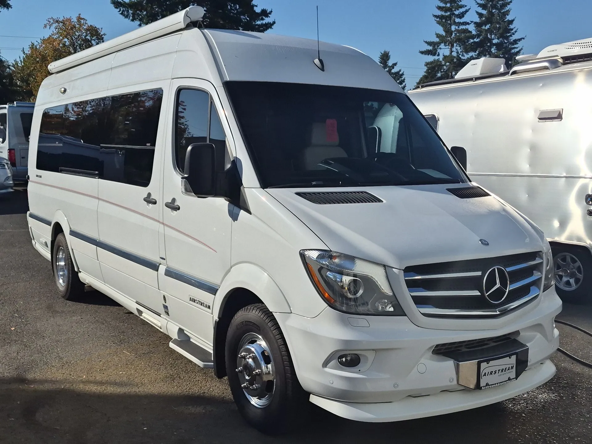 2015 Airstream Interstate TWIN DUAL WARDROBE - Photo 3