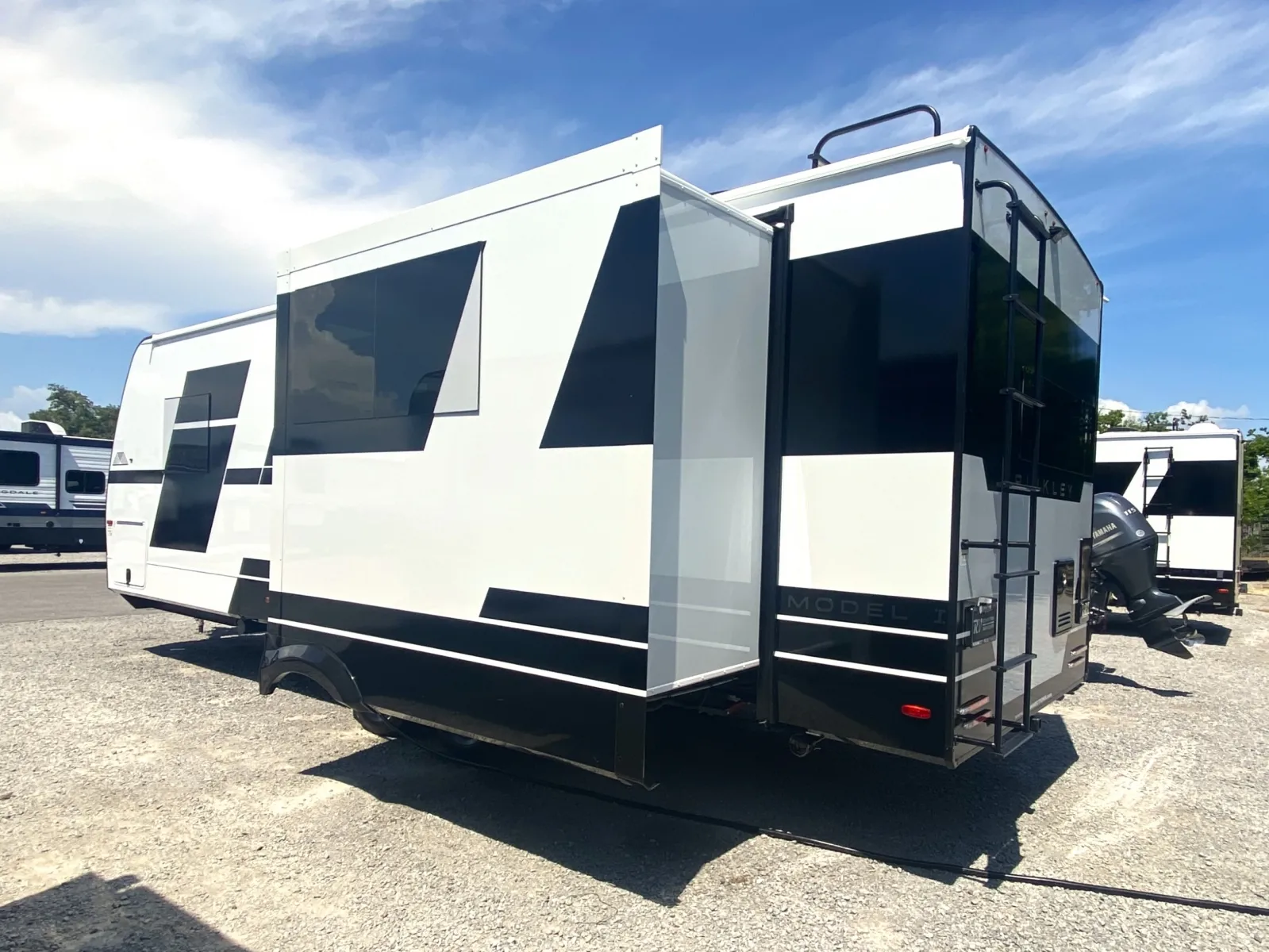 2026 Brinkley Model I 275 - Photo 4