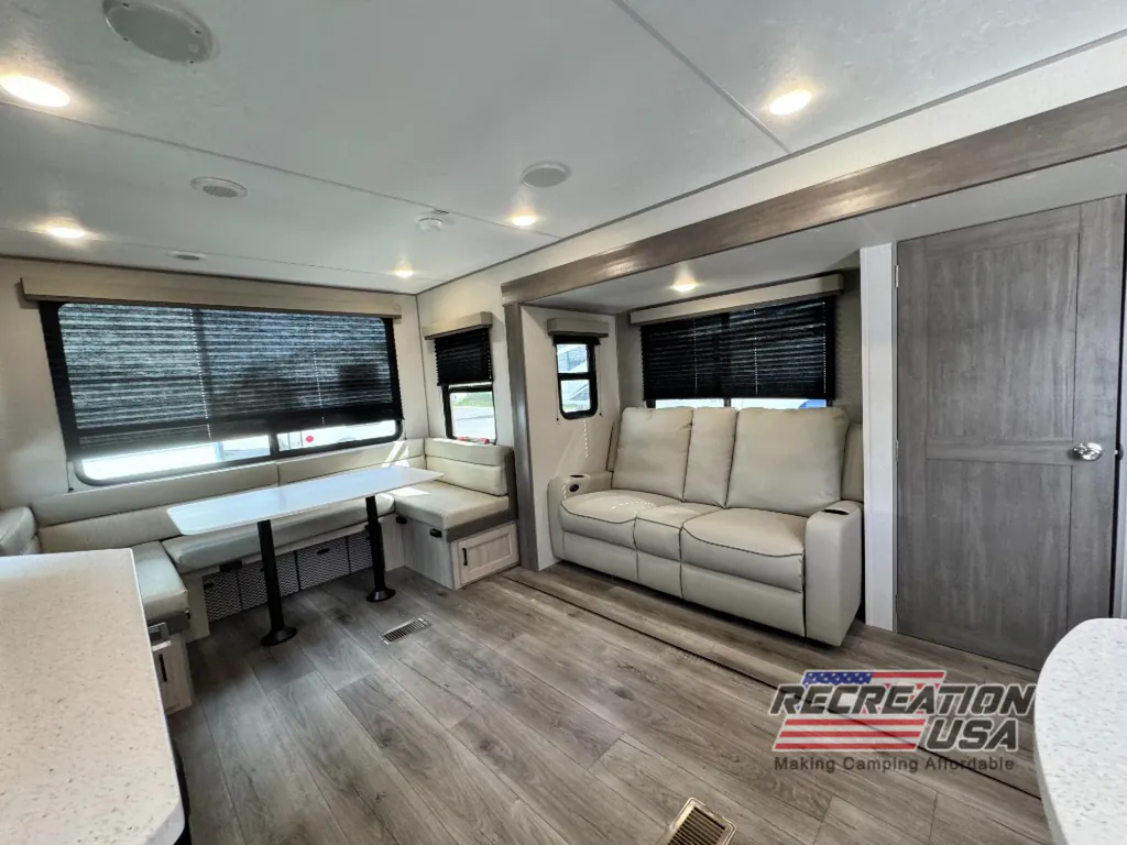 2026 Coachmen Catalina Legacy Edition 283RNR, Photos photo 14