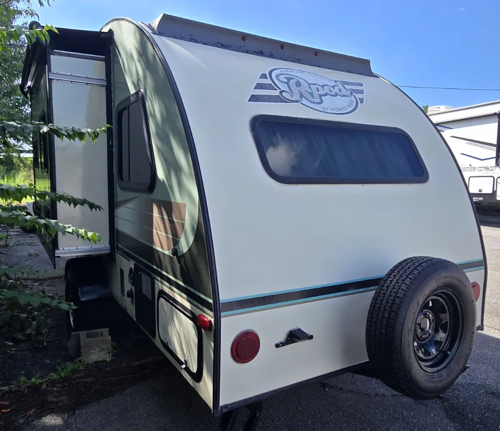 2017 Forest River R-Pod 178 - Photo 3