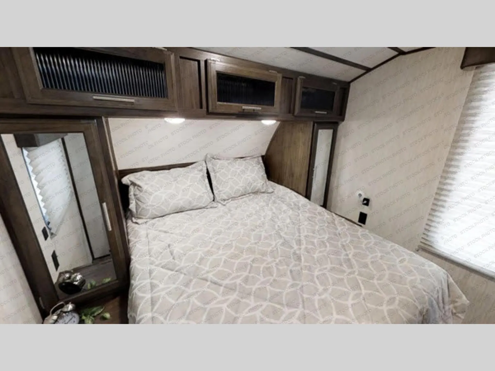 2019 Forest River Cherokee Alpha Wolf 26RL - Photo 4