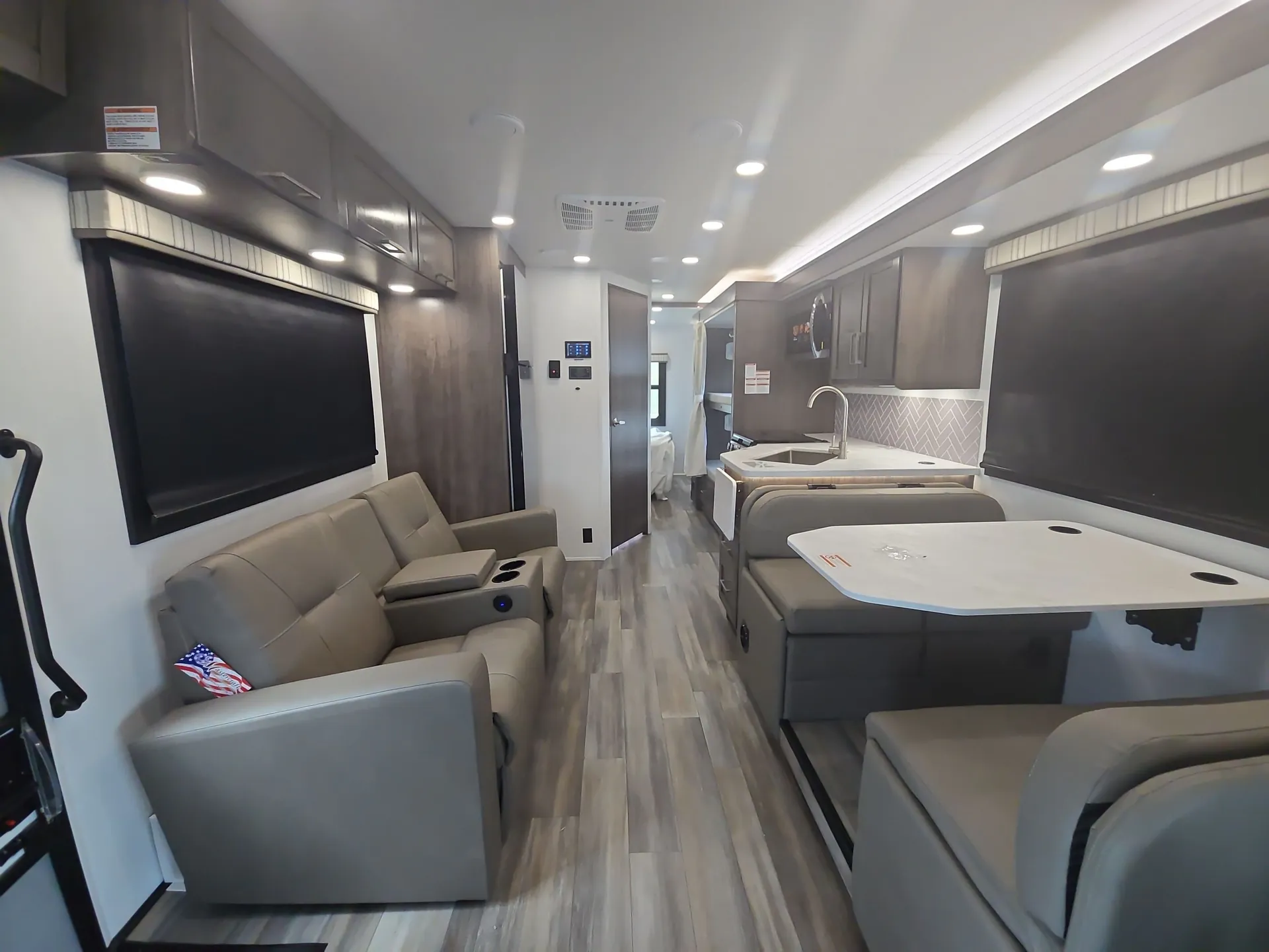 2026 Jayco Greyhawk 31F — living area main