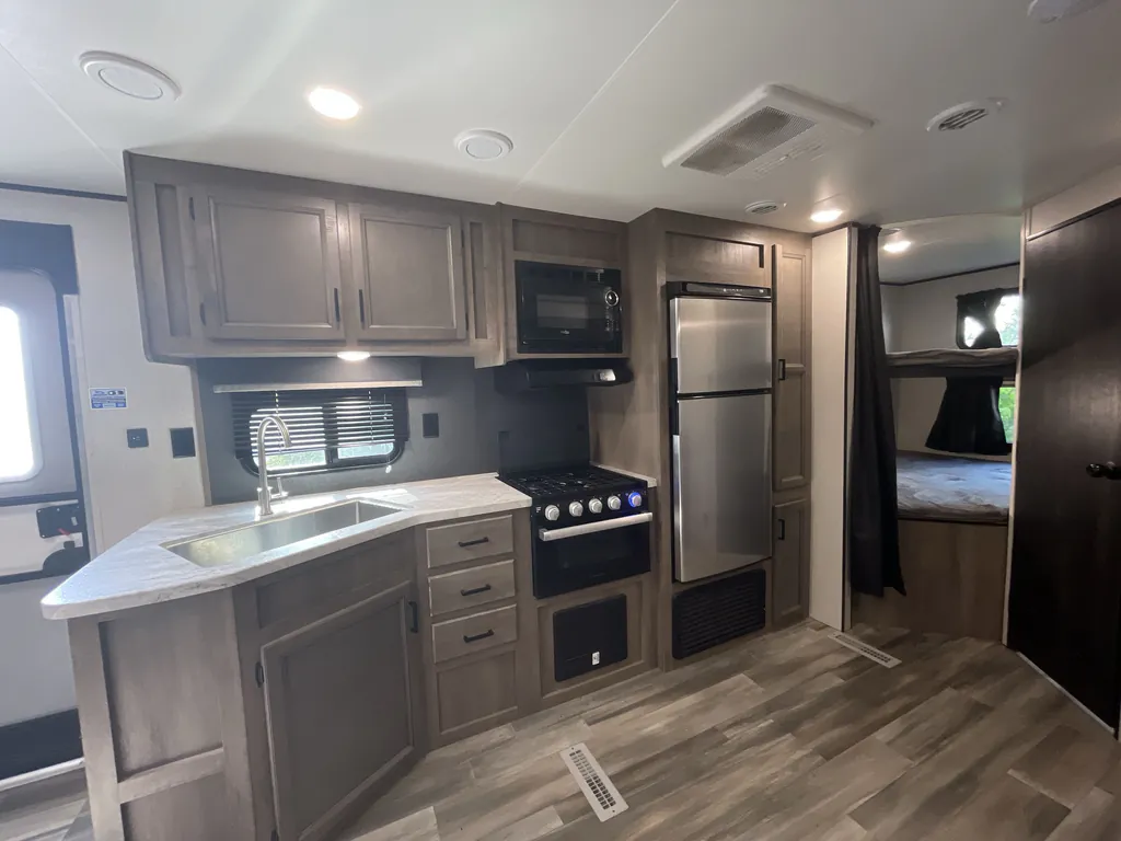 2022 Starcraft Autumn Ridge 26BHS, Photos photo 12