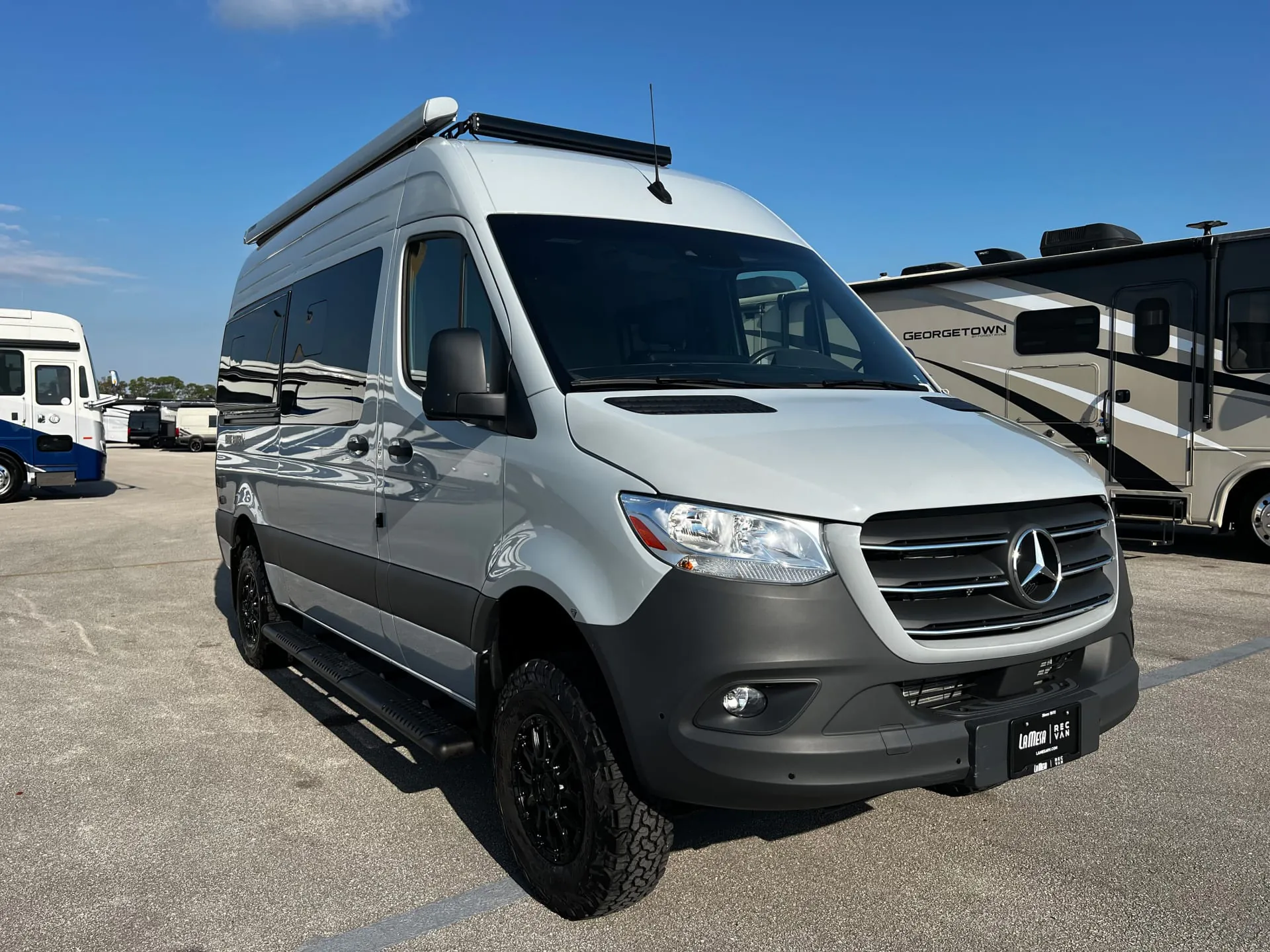 2025 Thor Motor Coach Freedom Eddie Bauer Van 19EB - Photo 2