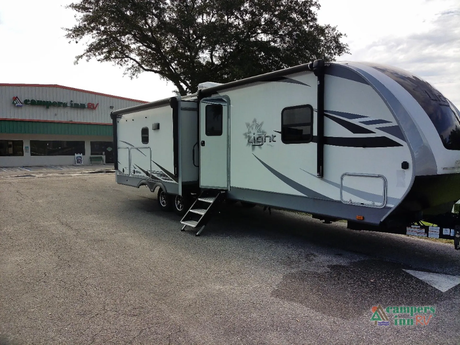 2021 Highland Ridge Open Range Light 275RLS dealer photo 1 from Campers Inn RV