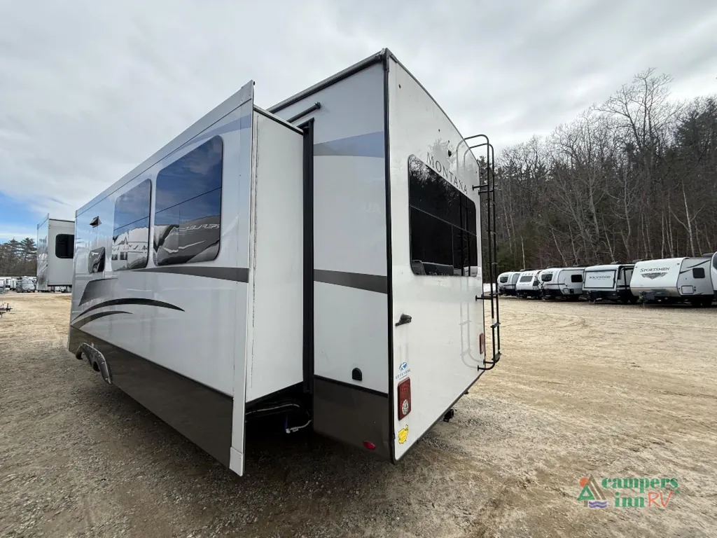 2024 Keystone Montana 3531RE, Photos photo 8
