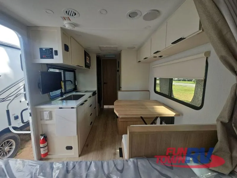 2026 Winnebago Micro Minnie 1800BH - Photo 3