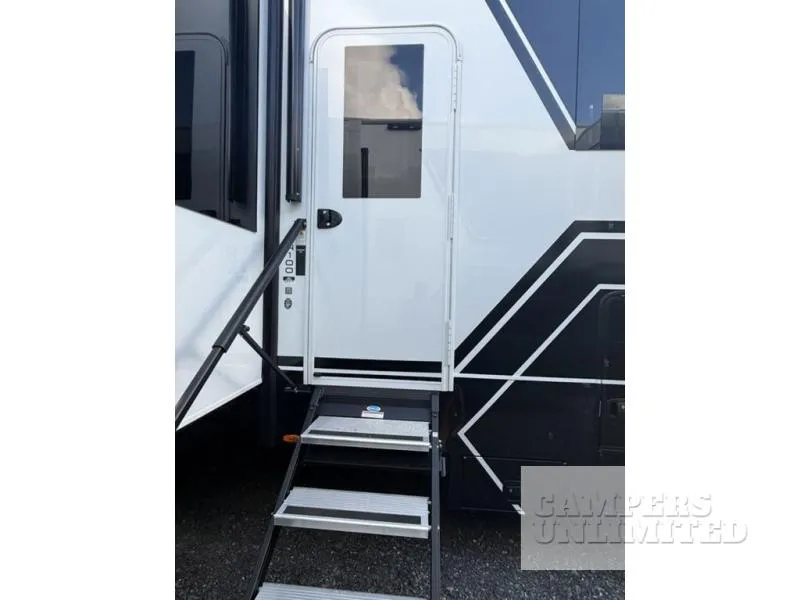 2026 Brinkley Model G 4100 - Photo 4