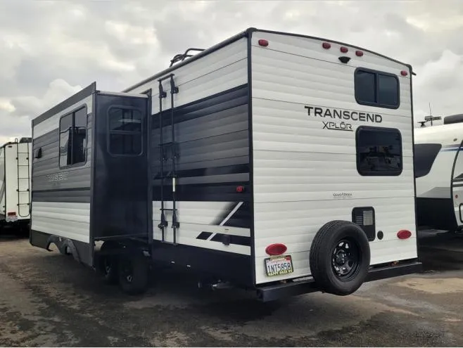 2022 Grand Design Transcend Xplor 261BH - Photo 4