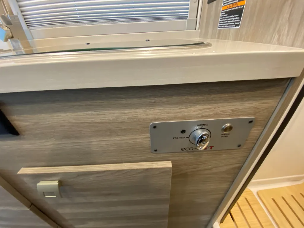 2025 Winnebago Travato 59G, Photos photo 27
