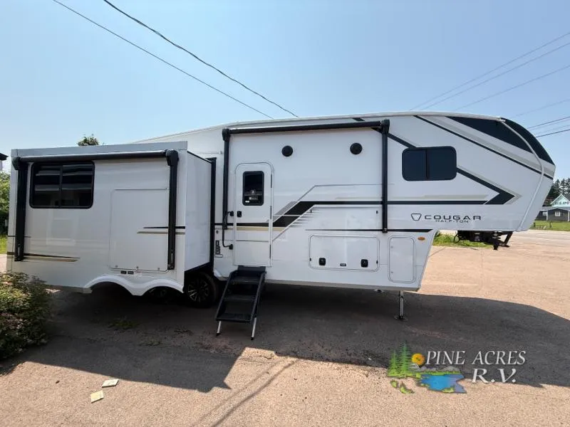 2027 Keystone RV Cougar Half-Ton 26RKE - Photo 3