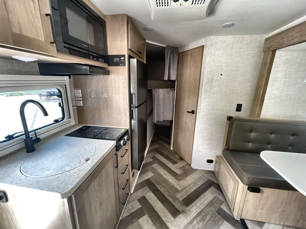 2022 Ember RV Overland 191MDB - Photo 4