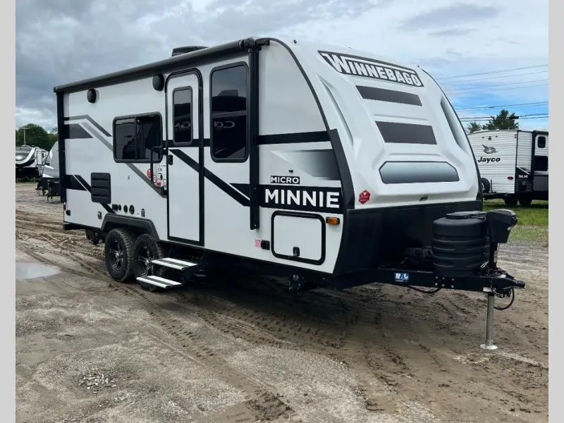 2024 Winnebago Micro Minnie 2108DS - Photo 2