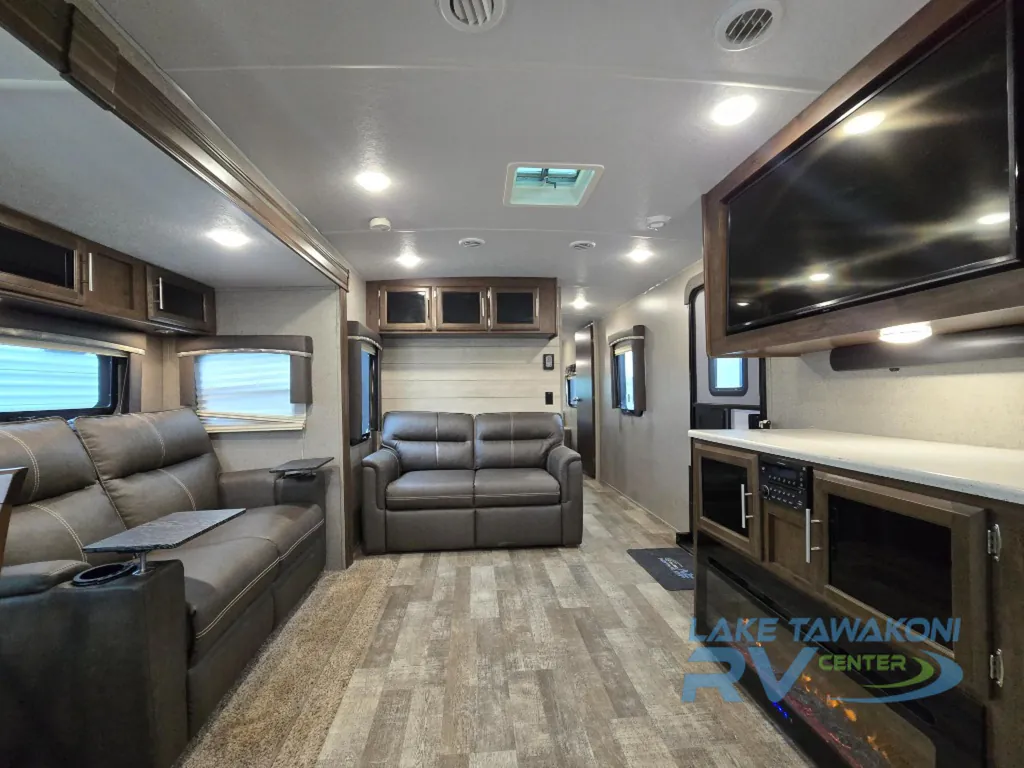 2020 Forest River Rockwood Ultra Lite 2902SW, Photos photo 7