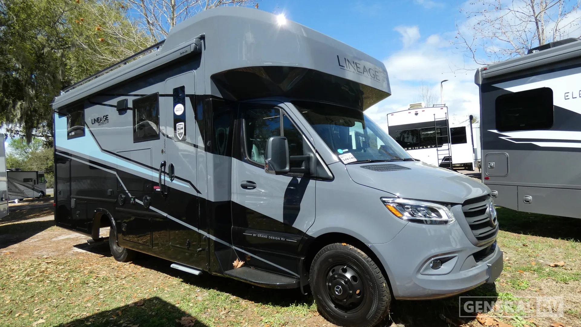 2026 Grand Design Lineage Series M 25TK - Photo 2