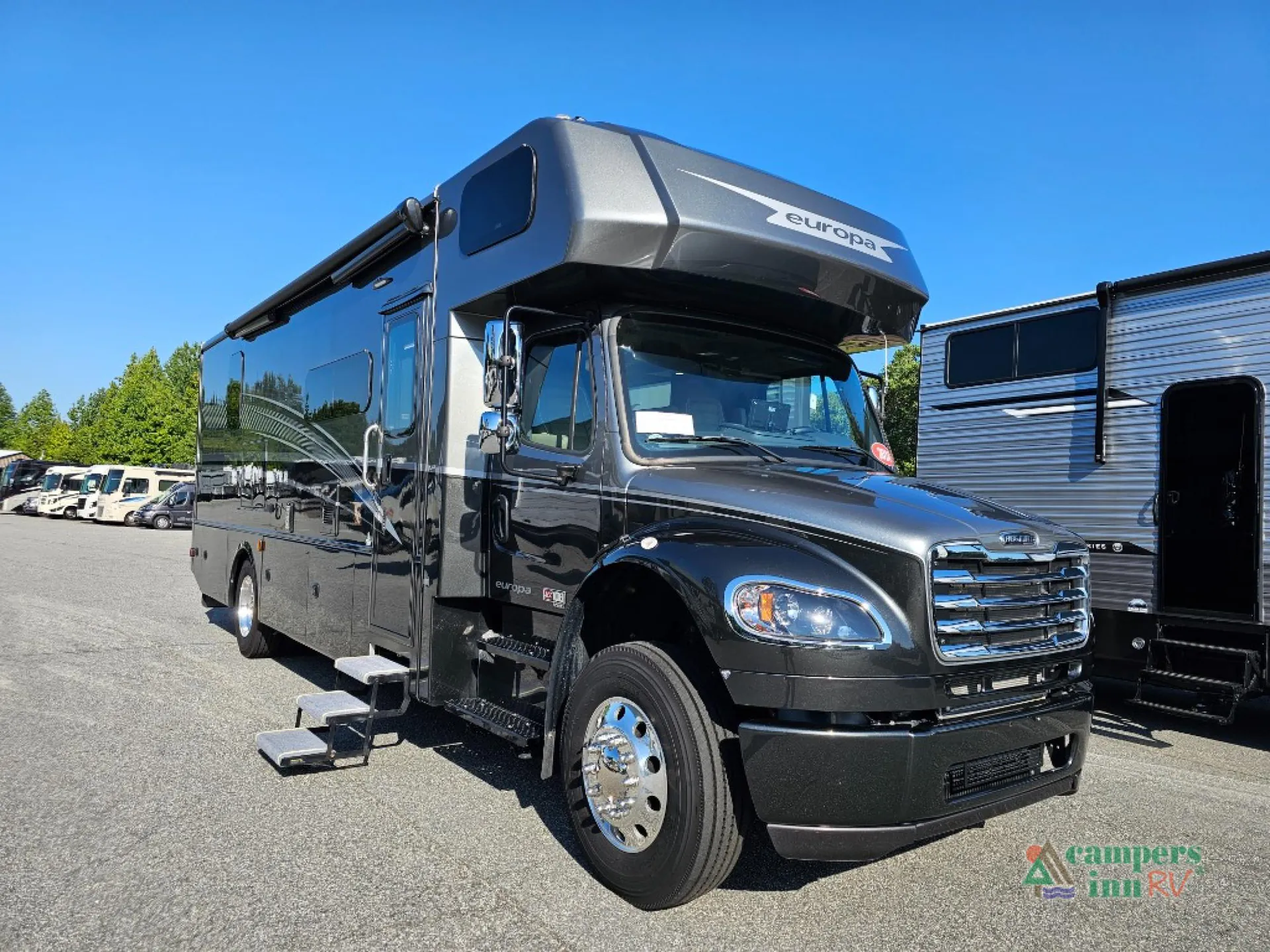 2024 Dynamax Corp Europa 31SS - Photo 2