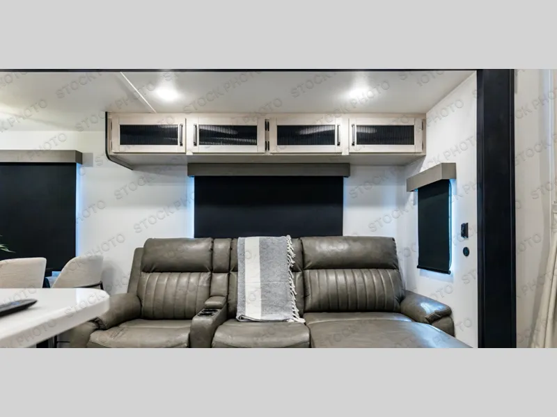 2026 Forest River Puma Vista 422LFT - Photo 4