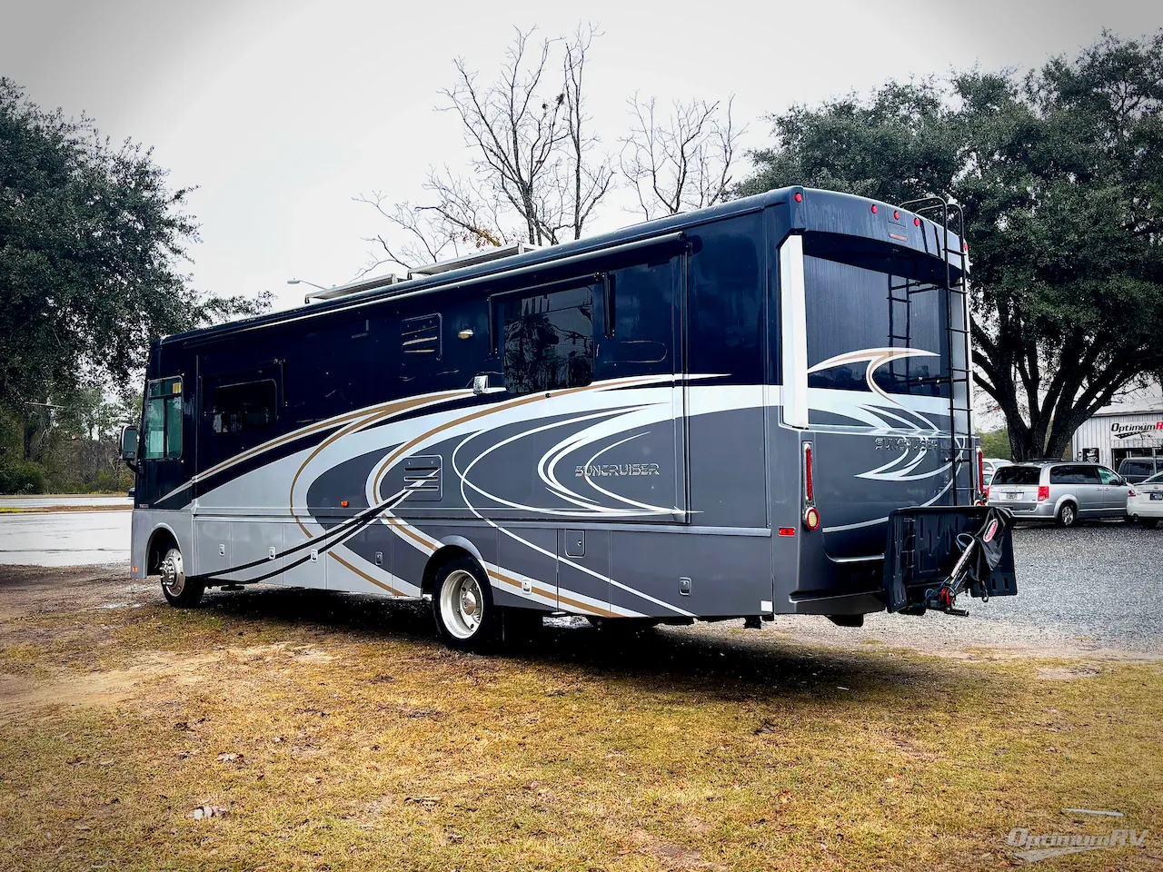 2016 Winnebago Adventurer 35P - Photo 4