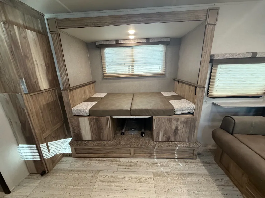 2021 Palomino Real-Lite Mini 189 - Photo 3