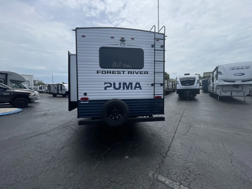2027 Forest River Puma 290RL, Photos photo 7
