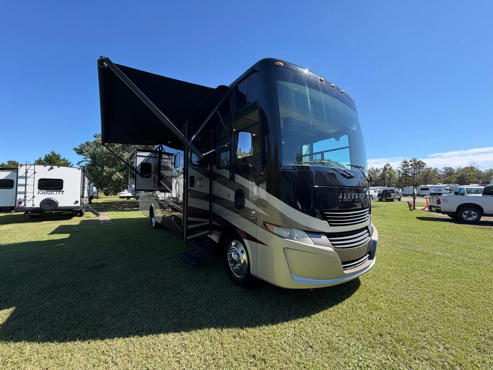 2017 Tiffin Open Road Allegro 36 UA - Photo 2