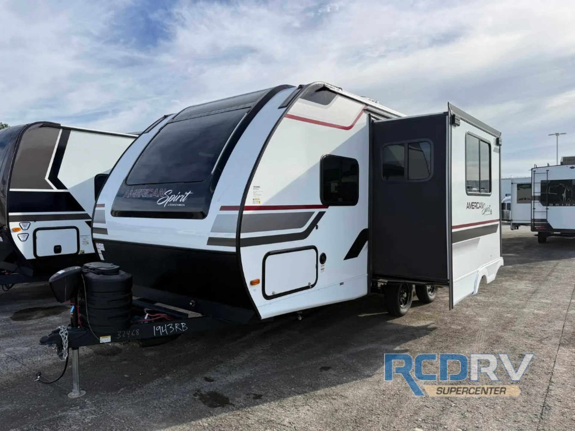 2027 Coachmen American Spirit 1943RB - Photo 3