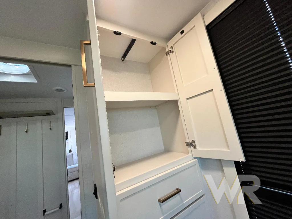 2026 Brinkley Model I 294, Photos photo 27