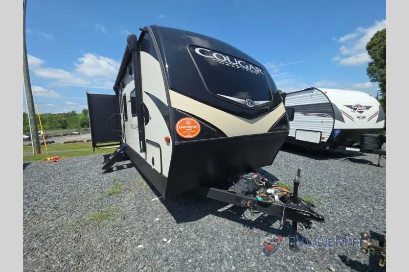 2019 Keystone Cougar Half-Ton Series 33MLS - Main photo