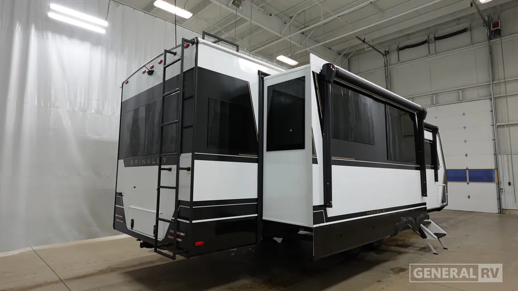 2026 Brinkley Model Z AIR 297, Photos photo 7