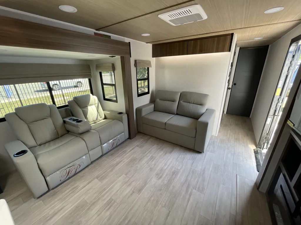 2026 Forest River Vibe 3400XL, Photos photo 3