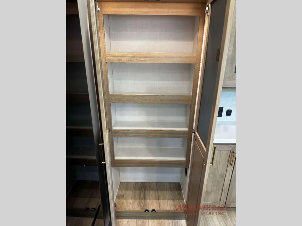 2027 Forest River Rockwood Signature 401SFB, Photos photo 34