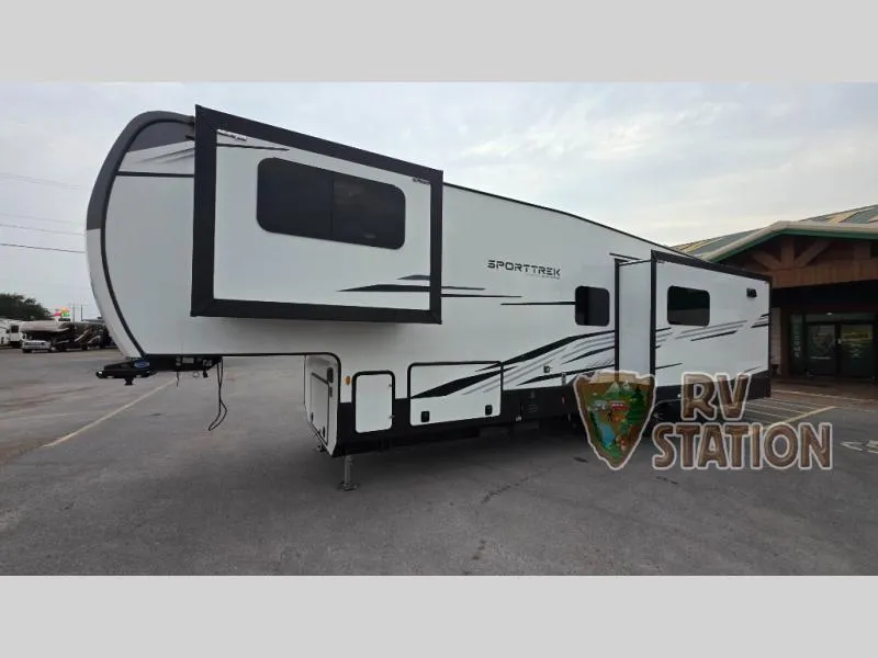 2025 Venture RV SportTrek Touring Edition 353VRK - Photo 4