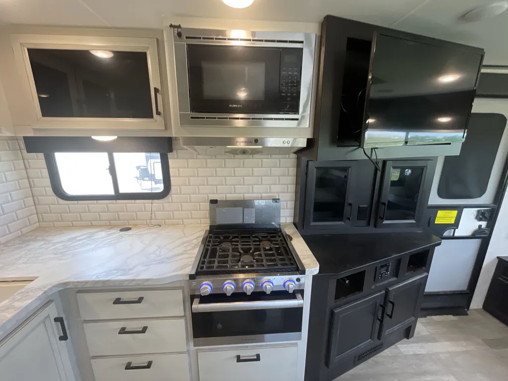 2023 Jayco Jay Feather 26RL, Photos photo 9