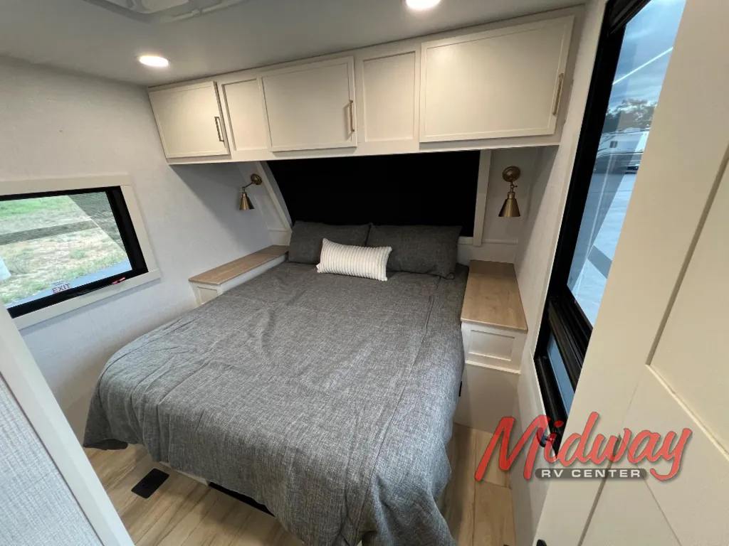 2025 Brinkley Model I 275, Photos photo 7