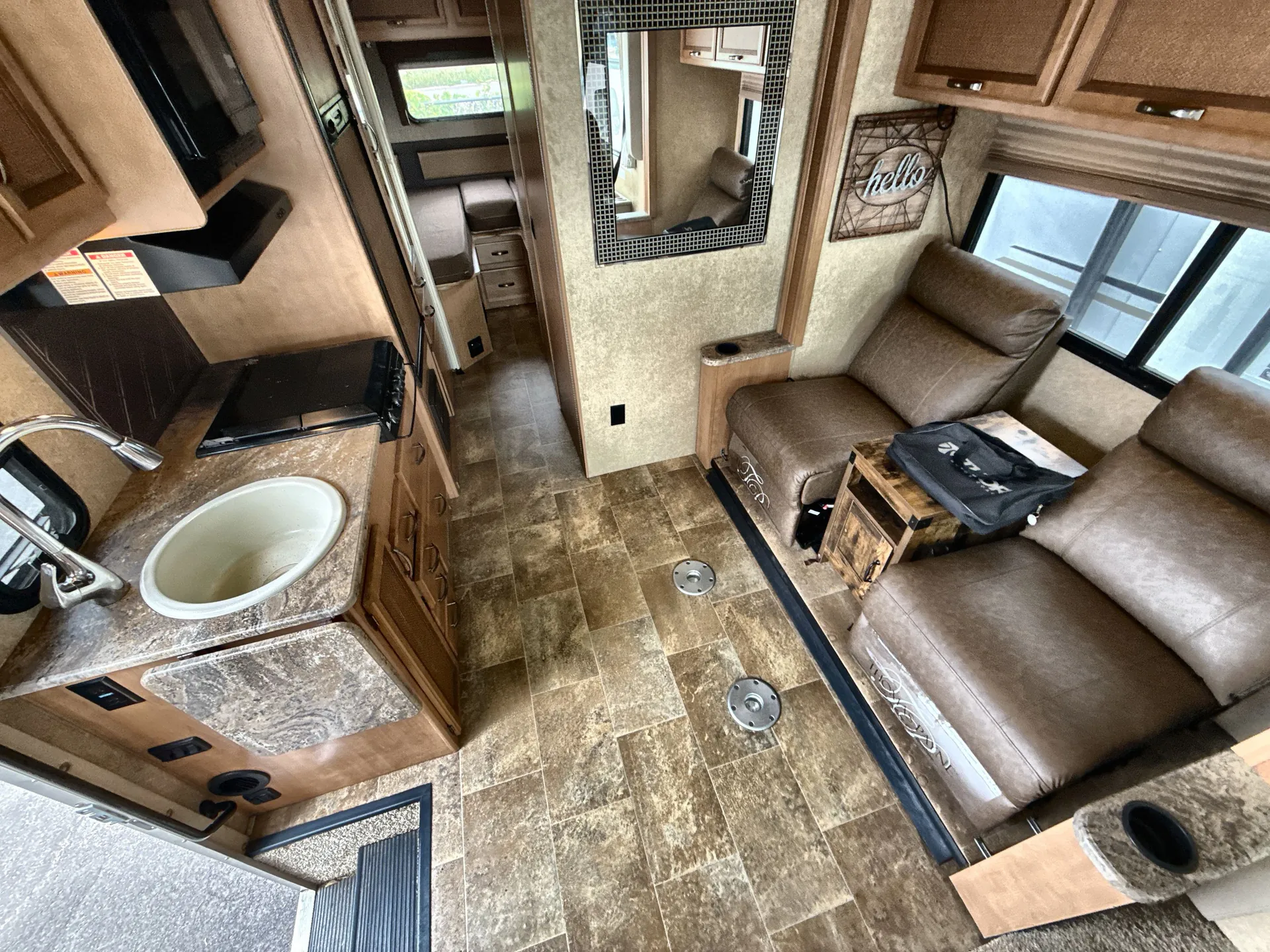 2016 Thor Motor Coach Axis 24.1 — living area main