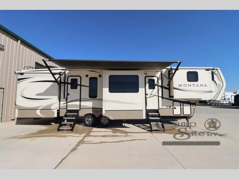 2018 Keystone RV Montana 3820FK - Photo 2