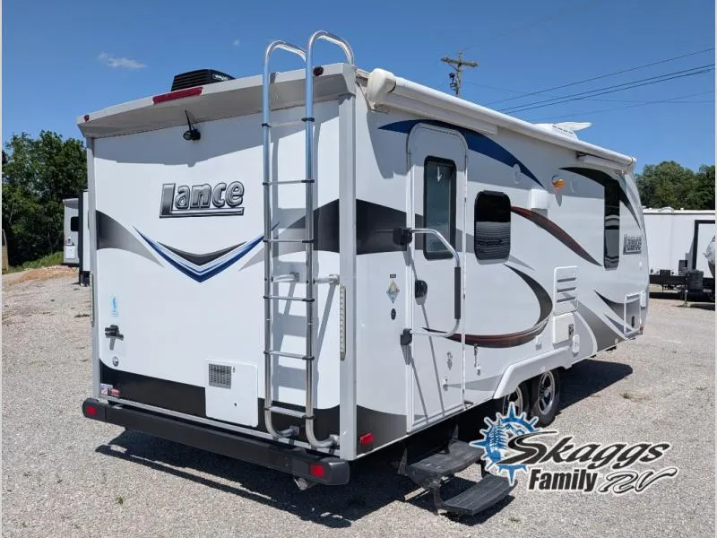 2016 Lance Lance Travel Trailers Used    1995 - Photo 2