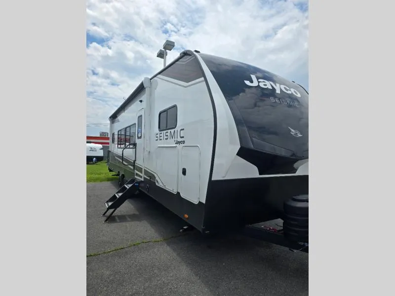2026 Jayco Seismic New    265 - Main photo