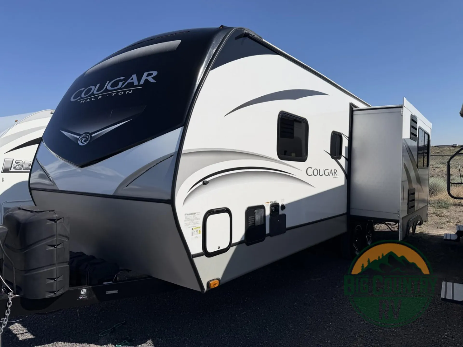 2021 Keystone RV Cougar Half-Ton 25RDSWE - Photo 4
