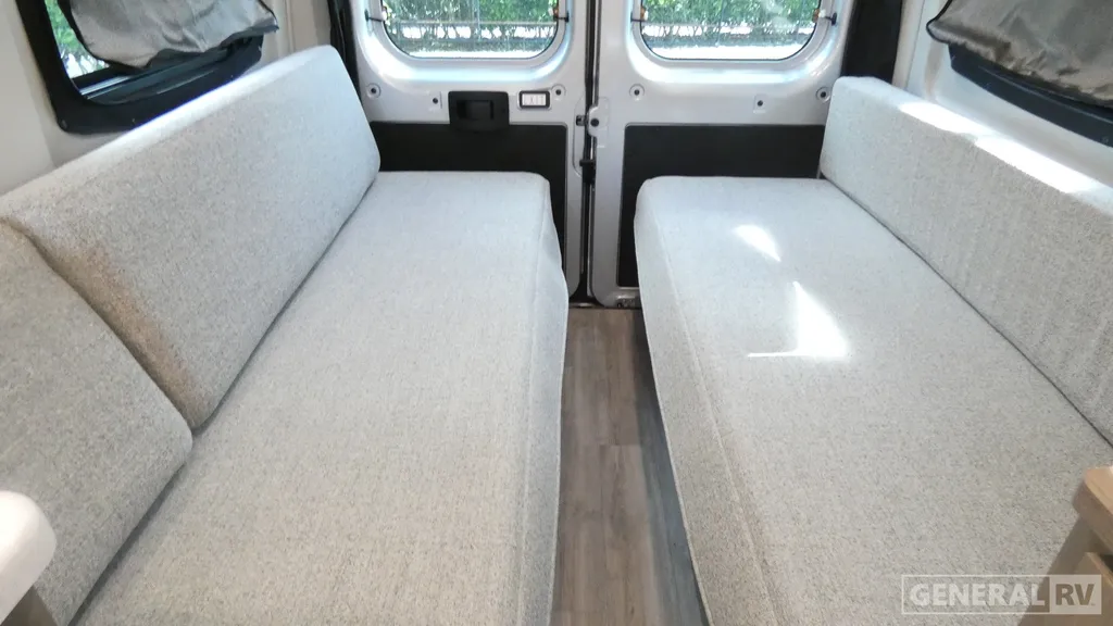 2026 Thor Motor Coach Tellaro 20U, Photos photo 20