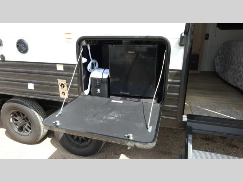 2027 Forest River RV Cherokee Grey Wolf 21AB - Photo 3