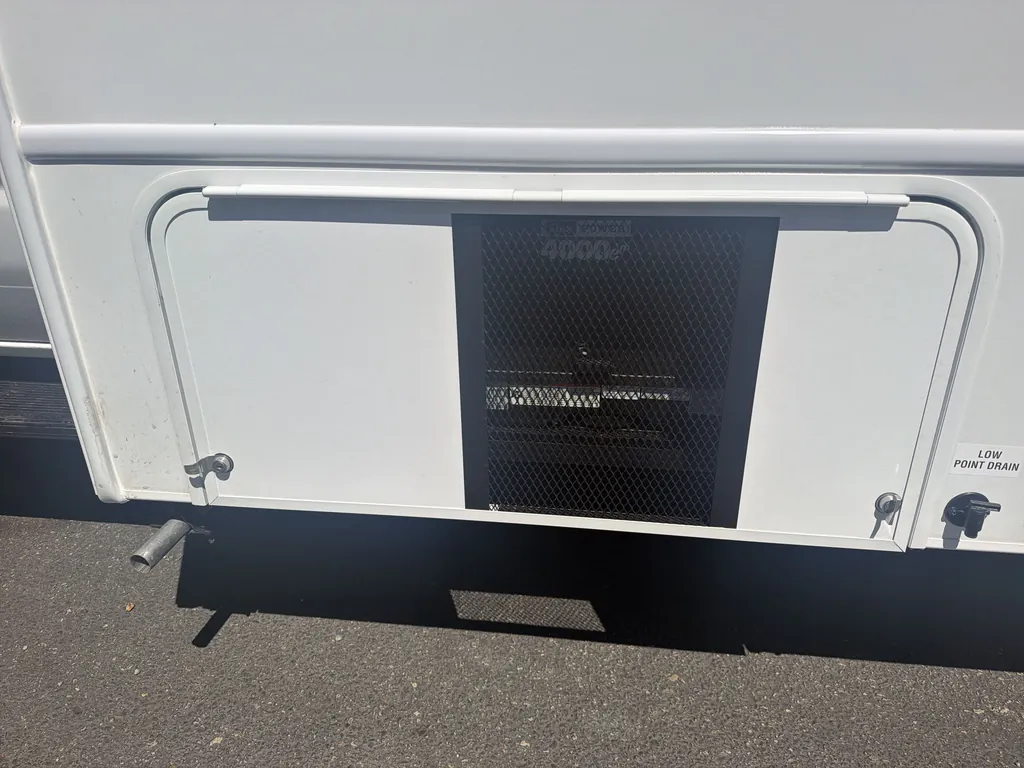 2027 Jayco Redhawk SE 22EF, Photos photo 20