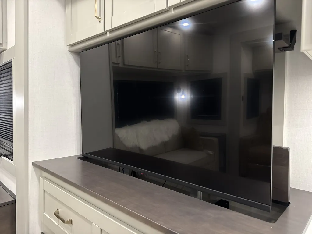 2026 Brinkley Model Z 3600, Photos photo 17