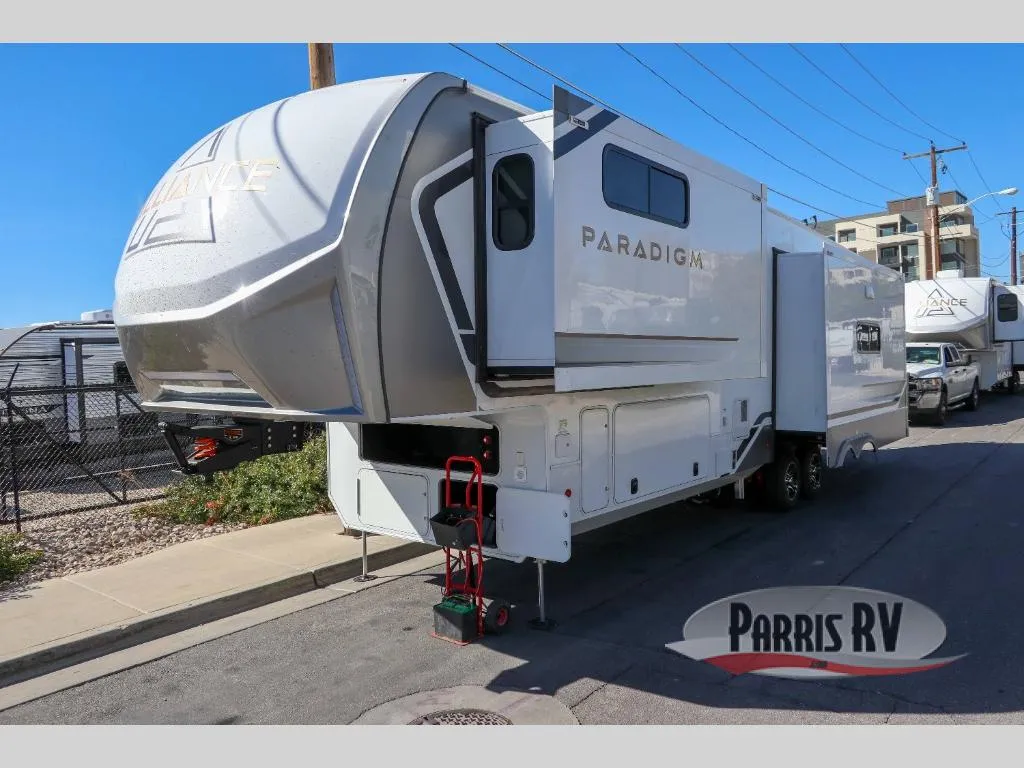 2026 Alliance RV Paradigm 340RL - Photo 4